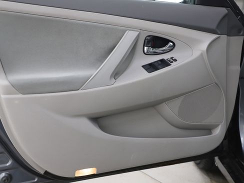 Used 2008 Toyota Camry LE image 17