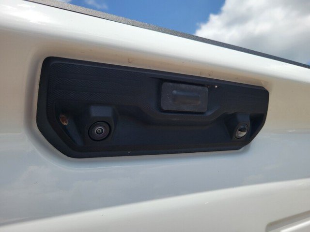 Used 2025 Chevrolet Silverado 2500 LT w/ Safety Package AWD/4WD image 8