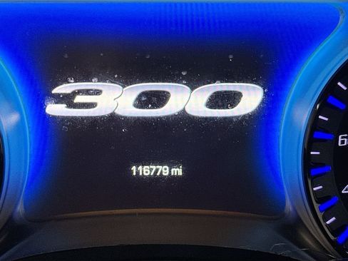 Used 2019 Chrysler 300 S w/ S Model Appearance Package image 15