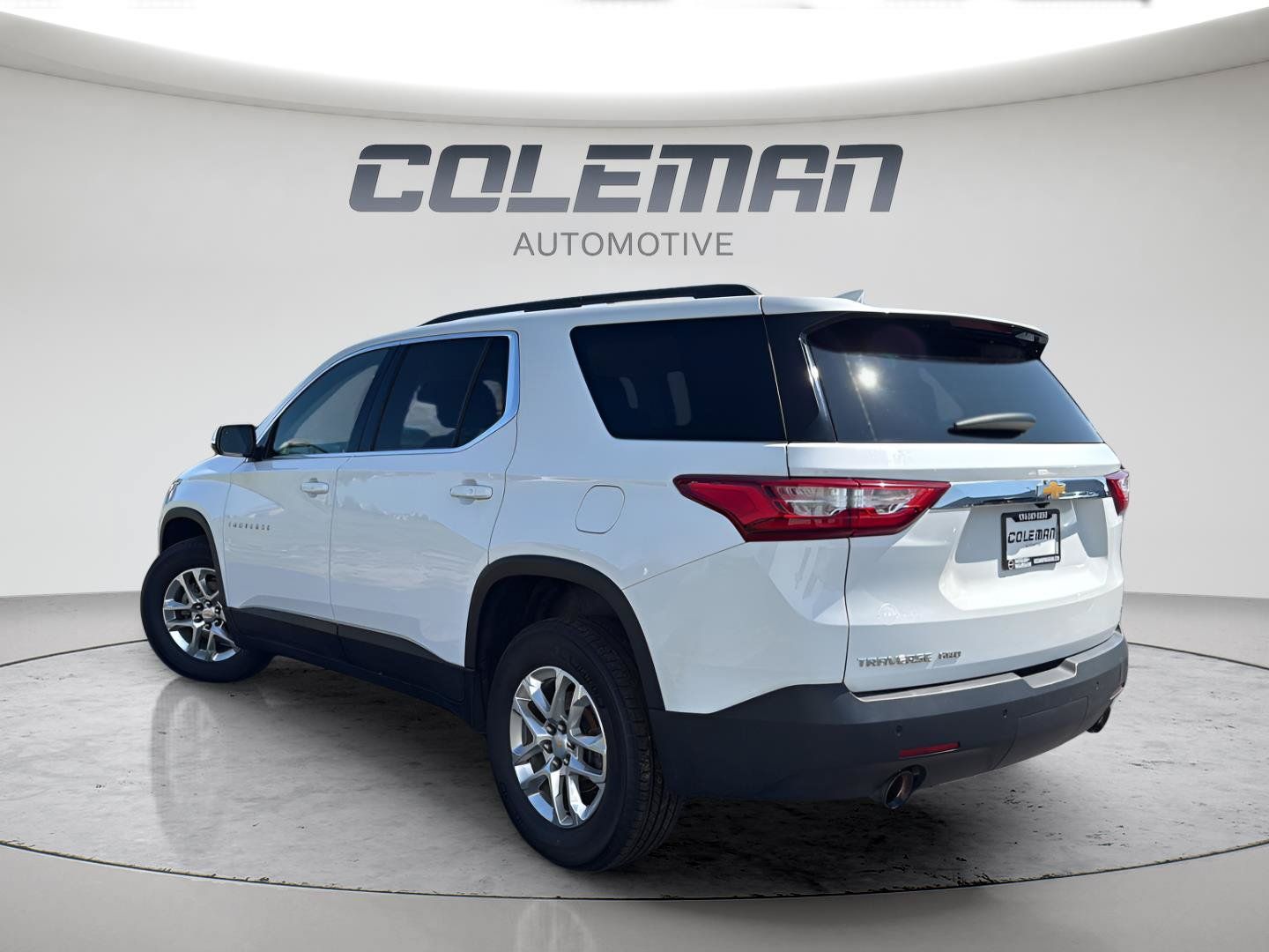 Used 2021 Chevrolet Traverse LT w/ LPO, Floor Liner Package AWD/4WD image 3