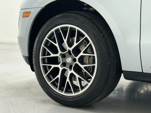 Used 2016 Porsche Macan S image 46