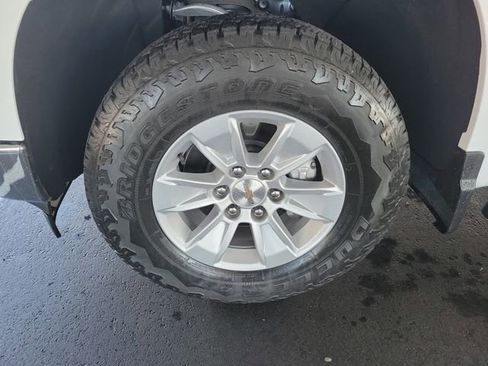 Certified 2025 Chevrolet Silverado 1500 LT w/ LPO, Dark Essentials Package image 31