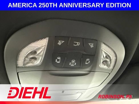 New 2027 Chrysler Pacifica Select FWD image 38
