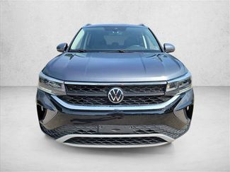 Used 2023 Volkswagen Taos SE AWD/4WD video 2