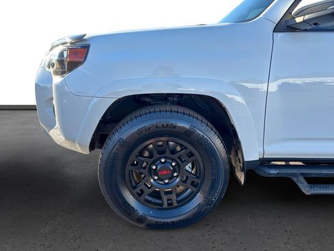 Used 2023 Toyota 4Runner SR5 Premium w/ Moonroof Package image 13