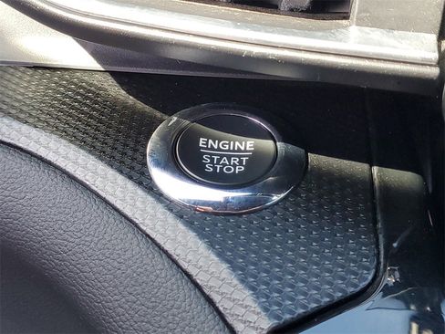 Used 2023 Ford Explorer ST-Line image 32