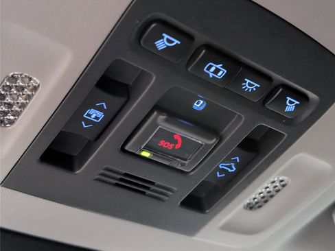 Used 2020 Toyota Camry XSE image 14