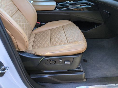 Used 2023 Cadillac Escalade Premium Luxury image 58