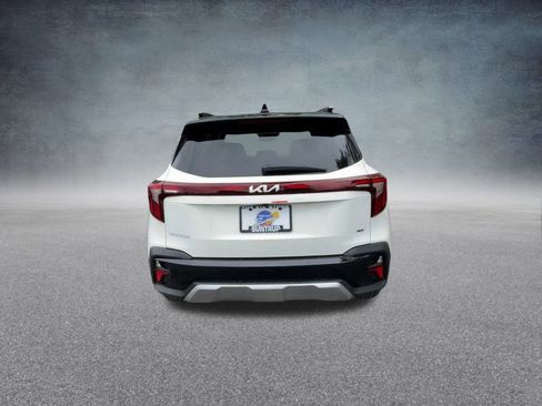 New 2026 Kia Seltos S image 20