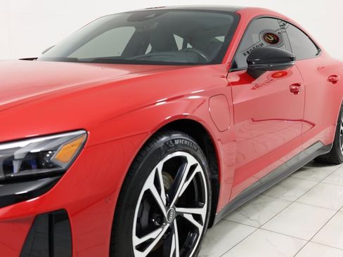 Used 2022 Audi e-tron GT Prestige image 50