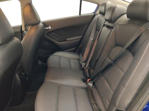 Used 2017 Kia Forte EX FWD image 18