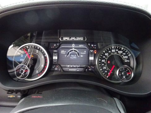 Used 2022 RAM 2500 Laramie image 27