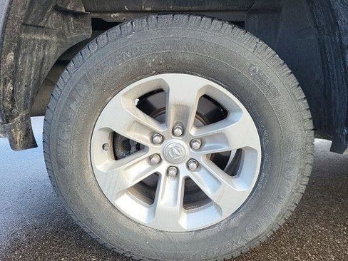 Used 2019 RAM 1500 Laramie image 14