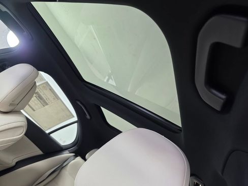 New 2026 Mercedes-Benz C 300 Sedan image 9
