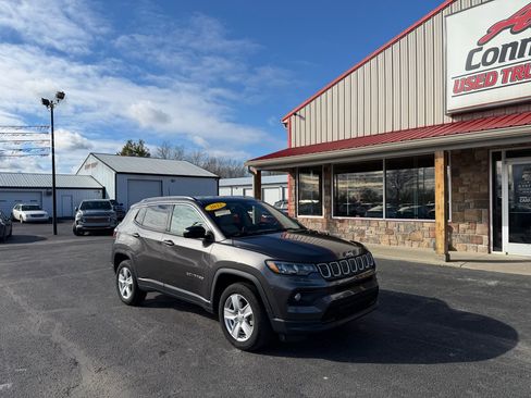 Used 2022 Jeep Compass Latitude w/ Convenience Group image 1