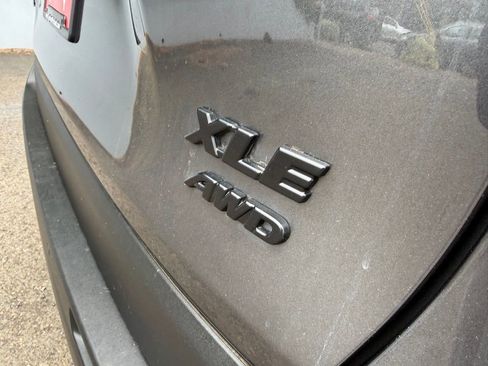 Used 2024 Toyota RAV4 XLE Premium w/ Weather Package AWD/4WD image 8