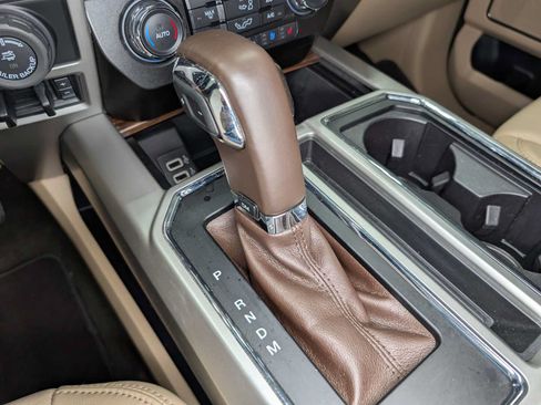 Used 2019 Ford F150 Lariat w/ Equipment Group 501A Mid AWD/4WD image 28