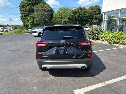 Used 2023 Ford Escape Platinum w/ Premium Technology Package AWD/4WD image 4