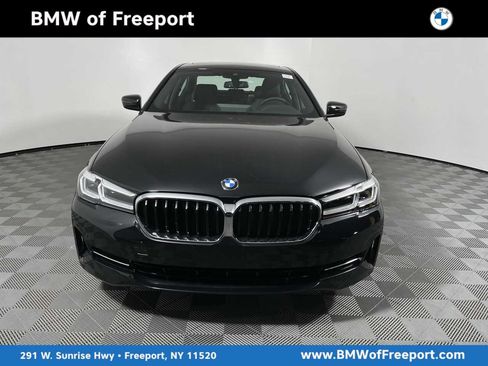 Used 2023 BMW 540i xDrive w/ Convenience Package AWD/4WD image 1