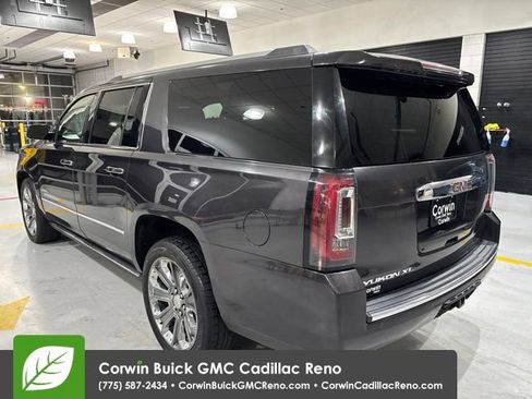 Used 2015 GMC Yukon XL Denali w/ Premium Package AWD/4WD image 4