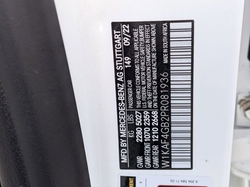 Certified 2023 Mercedes-Benz C 300 Sedan image 25