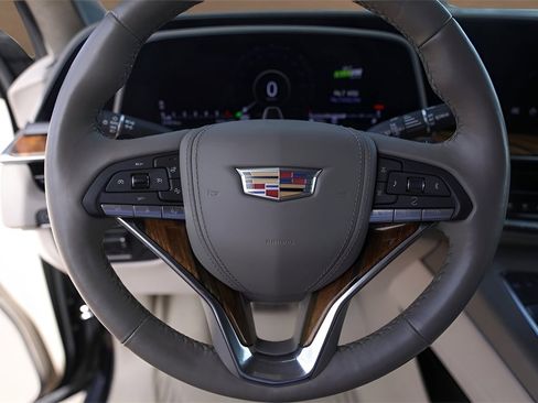 Certified 2024 Cadillac Escalade ESV Sport Platinum w/ LPO, Floor Liner Package image 12