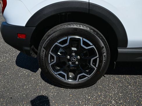 Certified 2025 Ford Bronco Sport Outer Banks w/ Outer Banks Tech Package+ AWD/4WD image 14