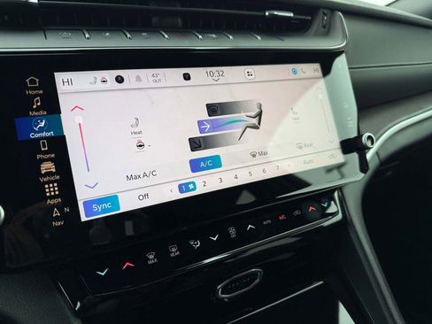 New 2026 Jeep Grand Cherokee Altitude image 36