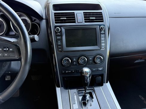 Used 2012 MAZDA CX-9 Grand Touring w/ Moonroof & Bose Audio Pkg image 17