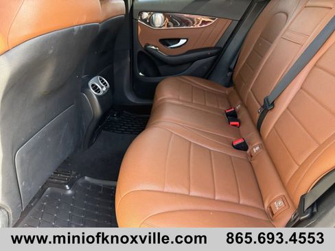 Used 2021 Mercedes-Benz GLC 300 4MATIC image 19