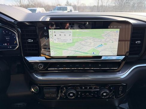 Used 2025 Chevrolet Silverado 1500 High Country image 21