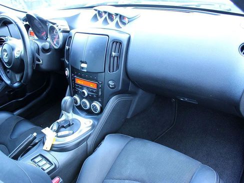 Used 2012 Nissan 370Z Touring w/ Sport Pkg image 17