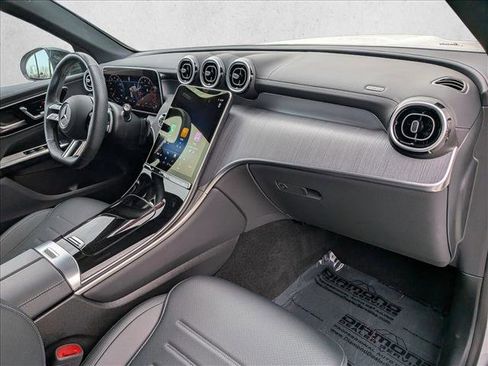 Certified 2025 Mercedes-Benz GLC 300 GLC 300 image 24