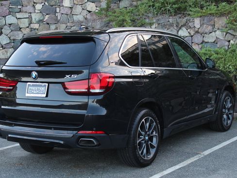 Used 2017 BMW X5 xDrive40e AWD/4WD image 9