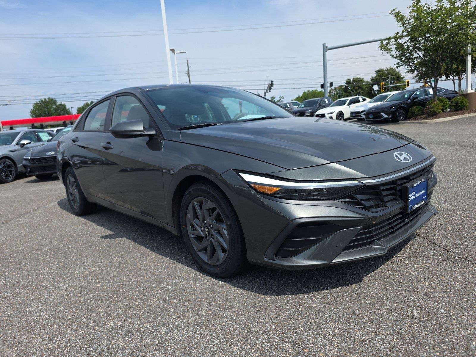 Certified 2024 Hyundai Elantra SEL FWD image 9