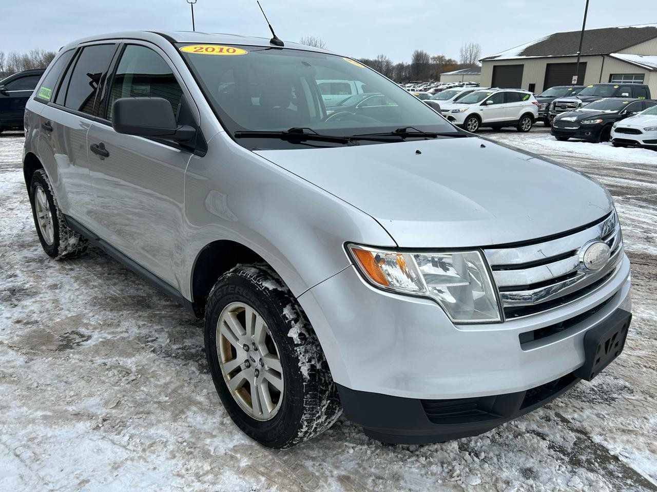 Used 2010 Ford Edge SE FWD image 3