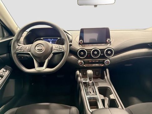 Used 2024 Nissan Sentra SV image 17