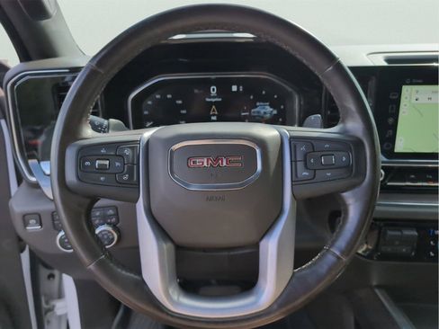 Used 2022 GMC Sierra 1500 SLT w/ SLT Premium Plus Package AWD/4WD image 26