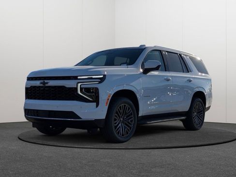 New 2026 Chevrolet Tahoe LS image 3
