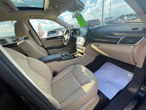 Used 2018 Mercedes-Benz GLE 350 4MATIC image 19