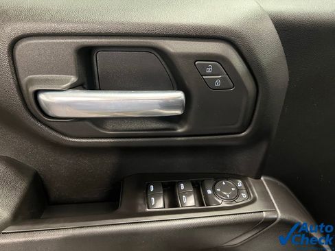 Used 2021 Chevrolet Silverado 1500 Custom Trail Boss w/ LPO, Dark Essentials Package image 30