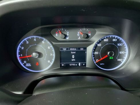 Used 2017 GMC Acadia SLE w/ Driver Alert Package I image 18