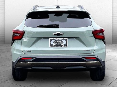 New 2026 Chevrolet Trax ACTIV w/ Driver Confidence Package FWD image 4