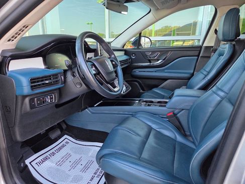 Used 2020 Lincoln Corsair Reserve w/ Equipment Group 202A image 14