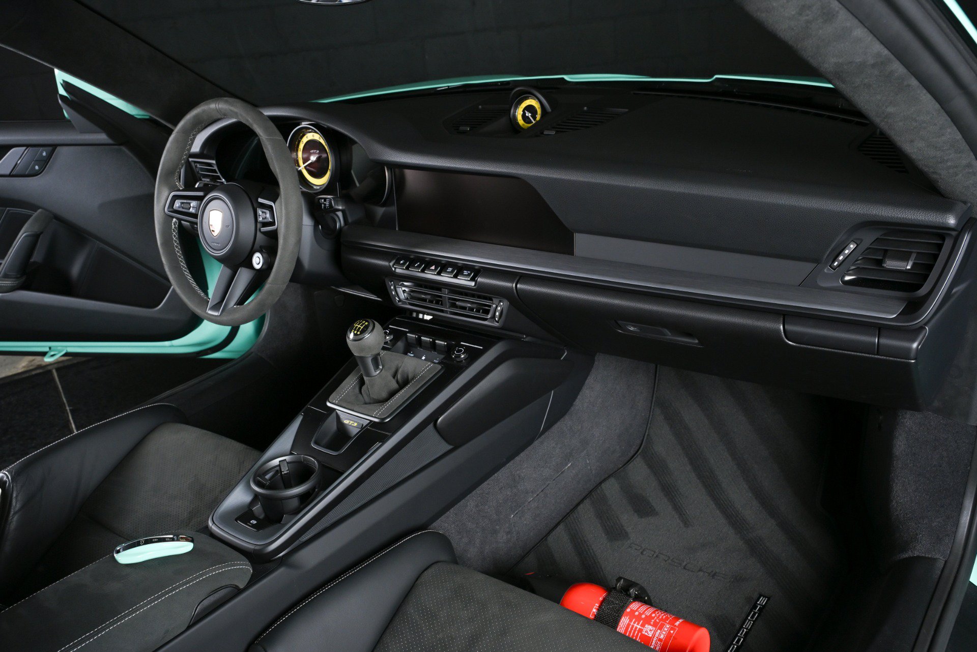 Used 2024 Porsche 911 GT3 RWD image 34