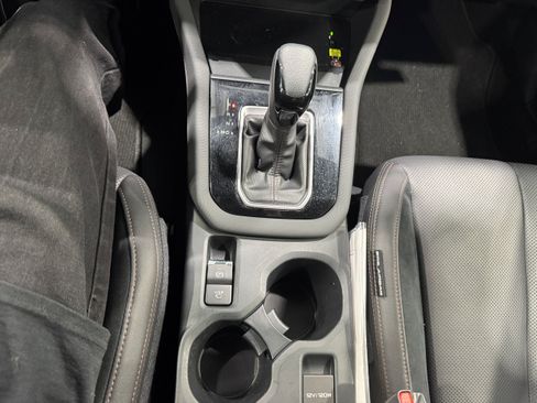 Used 2025 Subaru Forester Limited AWD/4WD image 14