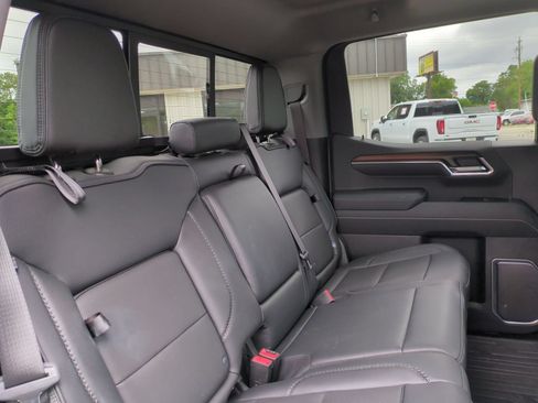 Certified 2025 GMC Sierra 1500 Denali w/ Denali Reserve Package AWD/4WD image 26