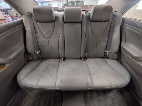 Used 2007 Toyota Camry XLE FWD image 34