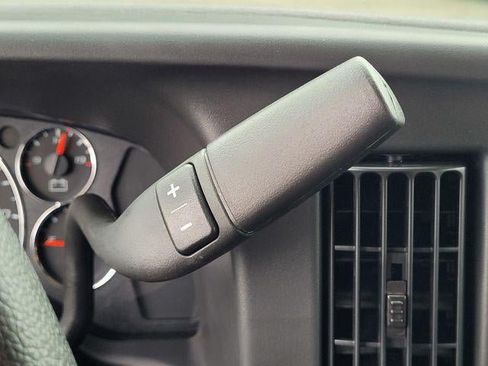 New 2026 GMC Savana 2500 w/ Driver Convenience Package RWD image 20
