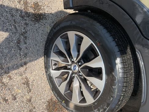 Used 2025 Subaru Outback Limited image 8